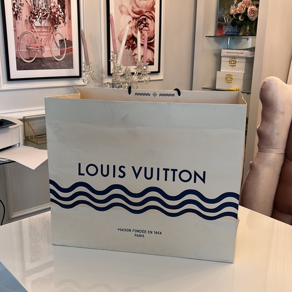 LATGE LOUIS VUITTON SHOPPING BAG FROM CAPRI ITALLY - Picture 16 of 16